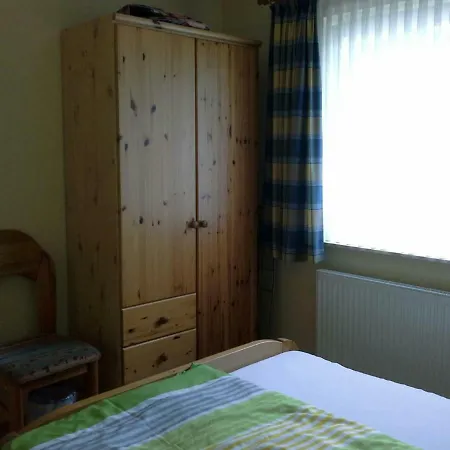 度假居 Ferienhaus Ostseeblick 1und2 *